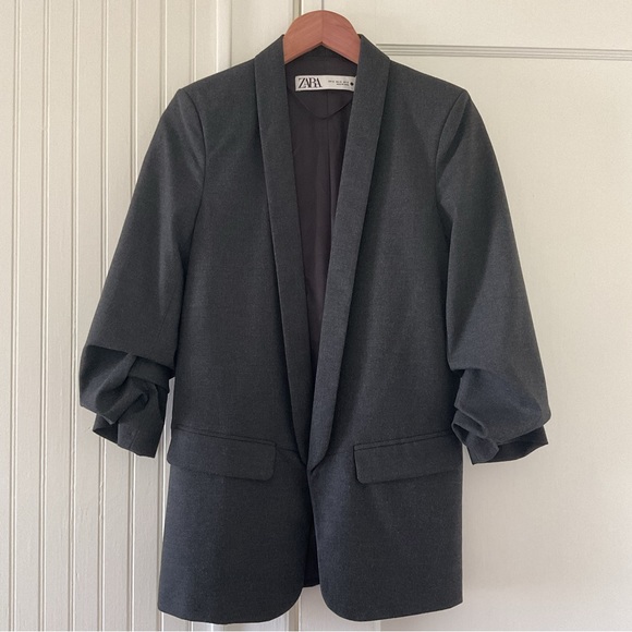 Zara Woman Open Front Ruched Sleeve Blazer - Picture 4 of 7